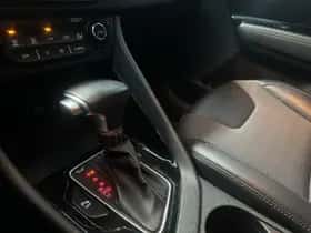 Kia Niro (2018) thumbnail 15
