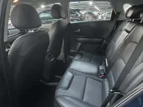 Kia Niro (2018) thumbnail 39