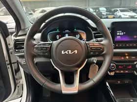 Kia Stonic (2025) thumbnail 33