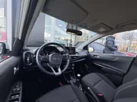 Kia Picanto (2021) thumbnail 11