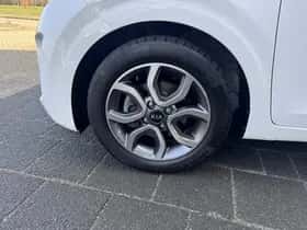 Kia Picanto (2021) thumbnail 33