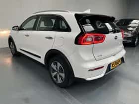 Kia Niro (2019) thumbnail 25