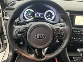 Kia Niro (2019) thumbnail 28