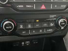 Kia Niro (2019) thumbnail 41