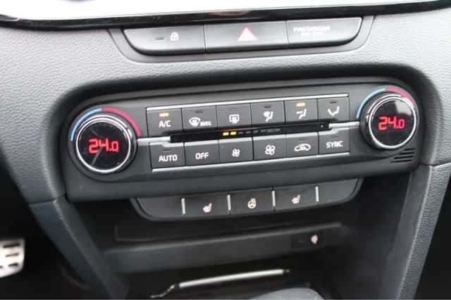 Kia Proceed (2021) thumbnail 22