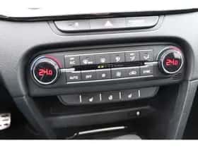 Kia Proceed (2021) thumbnail 61