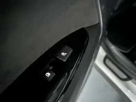 Kia Sportage (2022) thumbnail 57