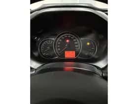 Toyota Yaris thumbnail 22
