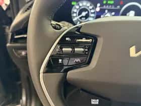 Kia Niro EV (2024) thumbnail 6