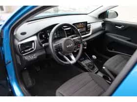 Kia Stonic (2025) thumbnail 18