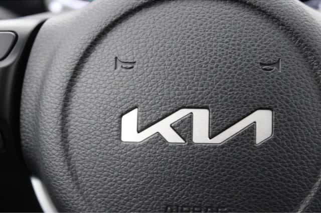 Kia Stonic (2025) thumbnail 23