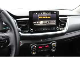 Kia Stonic (2025) thumbnail 27