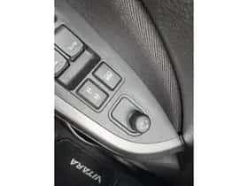 Suzuki Vitara (2018) thumbnail 13