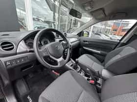 Suzuki Vitara (2018) thumbnail 38