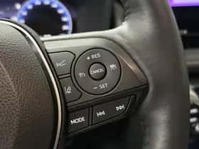 Toyota RAV4 (2024) thumbnail 11
