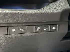 Toyota RAV4 (2024) thumbnail 37