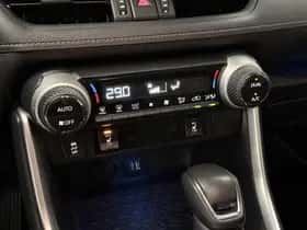 Toyota RAV4 (2024) thumbnail 45