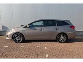 Toyota Auris (2015) thumbnail 34