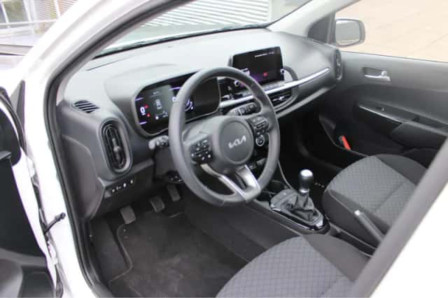 Kia Picanto (2025) thumbnail 15