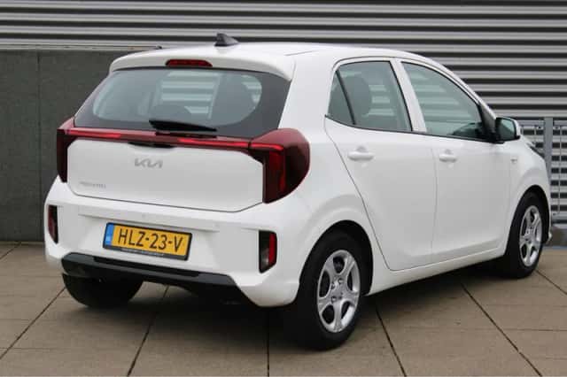 Kia Picanto (2025) thumbnail 7