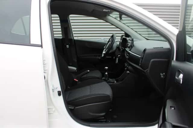 Kia Picanto (2025) thumbnail 10