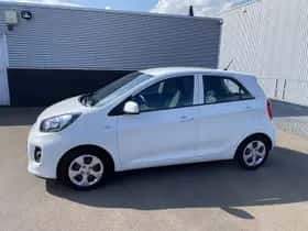 Kia Picanto (2016) thumbnail 4