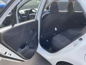 Kia Picanto (2016) thumbnail 36