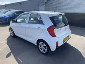 Kia Picanto (2016) thumbnail 48