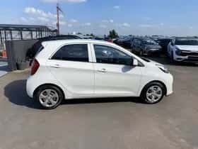 Kia Picanto (2016) thumbnail 53