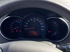 Kia Picanto (2016) thumbnail 70