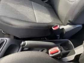 Kia Picanto (2016) thumbnail 76