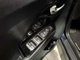Kia Niro (2020) thumbnail 25