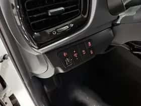 Kia Stonic thumbnail 45