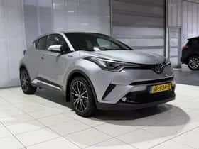 Toyota C-HR (2017) thumbnail 41