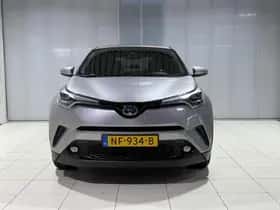 Toyota C-HR (2017) thumbnail 42