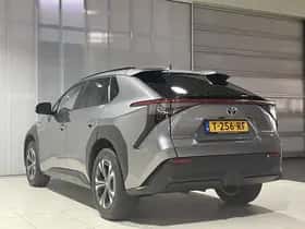 Toyota bZ4X (2023) thumbnail 45