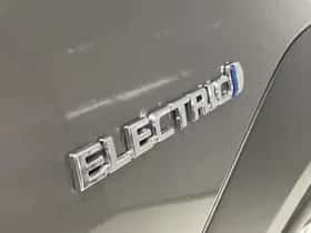 Toyota bZ4X (2023) thumbnail 51