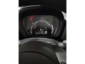 Toyota Aygo (2024) thumbnail 23