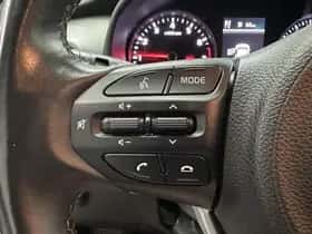 Kia Stonic (2021) thumbnail 31