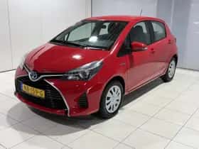 Toyota Yaris (2016) thumbnail 4