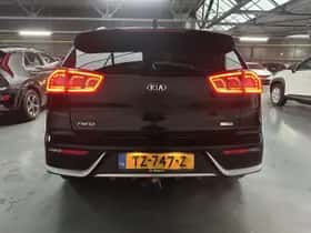 Kia Niro (2018) thumbnail 20