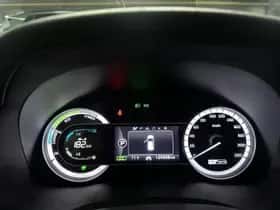 Kia Niro (2018) thumbnail 5