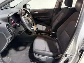 Kia Picanto (2021) thumbnail 45