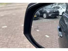 Toyota RAV4 (2019) thumbnail 51