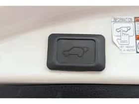 Toyota RAV4 thumbnail 39