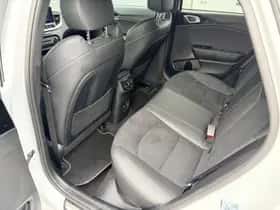 Kia Ceed (2025) thumbnail 32