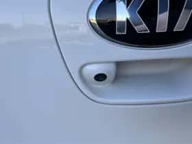 Kia Picanto (2018) thumbnail 4