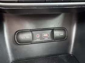 Kia Sportage (2018) thumbnail 64