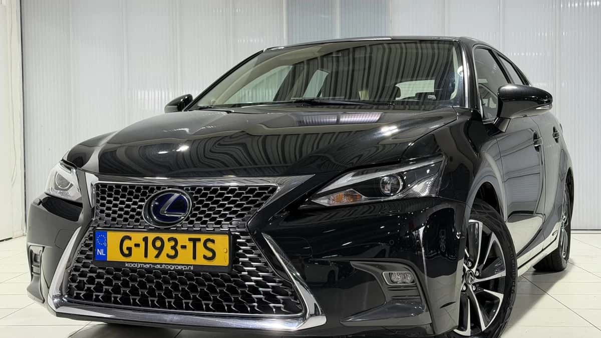Lexus CT (2020) — foto 1