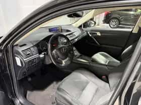 Lexus CT (2020) thumbnail 5